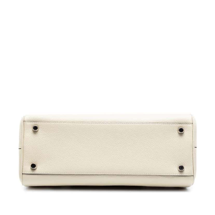Gucci Small Grained Calfskin Zumi Top Handle Bag White Leather Very good condition - Inside View