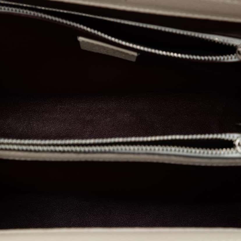 Gucci Small Grained Calfskin Zumi Top Handle Bag White Leather Very good condition - Model View