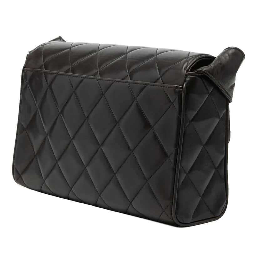 Chanel CC Quilted Lambskin Flap Crossbody Black Leather Very good condition - Back View