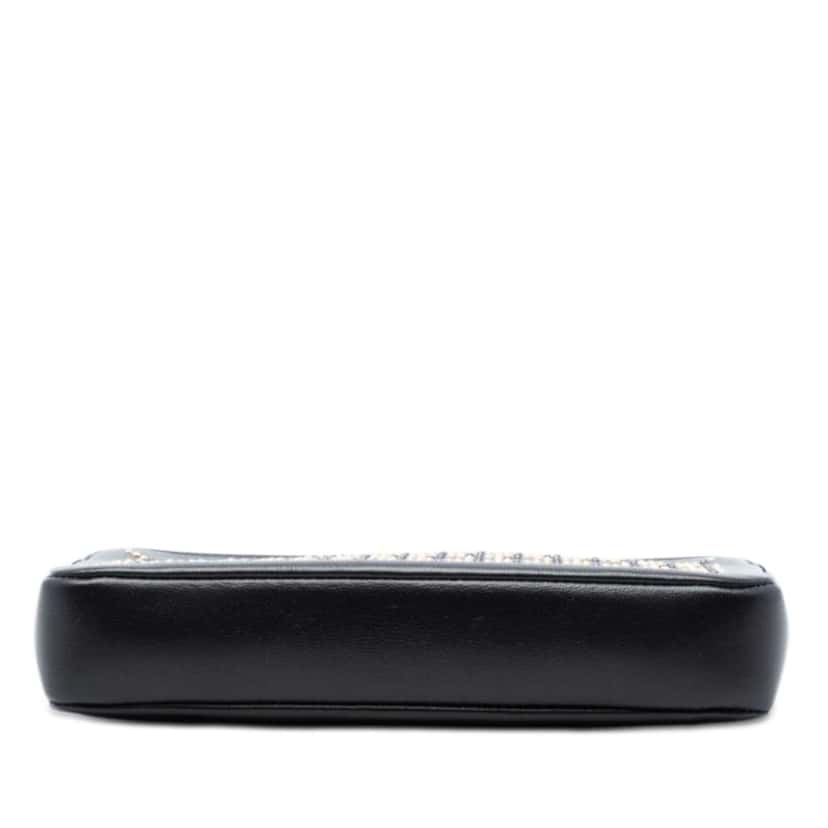 Chanel CC Studded Lambskin Double Zip Clutch with Chain Black Leather Very good condition - Inside View