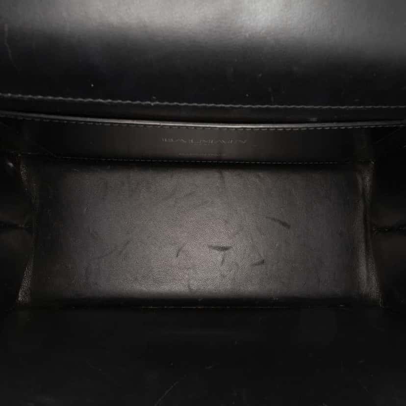 Balmain Studded Leather BBox 20 Shoulder Bag Black Leather Very good condition - Model View