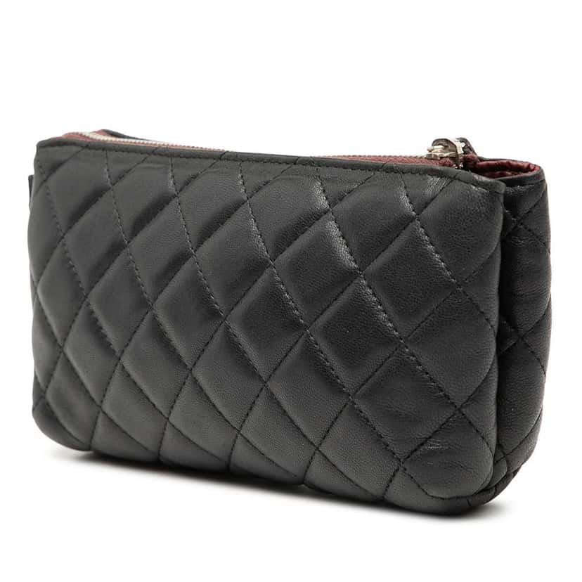 Chanel CC Quilted Lambskin Zip Pouch Black Leather Very good condition - Back View