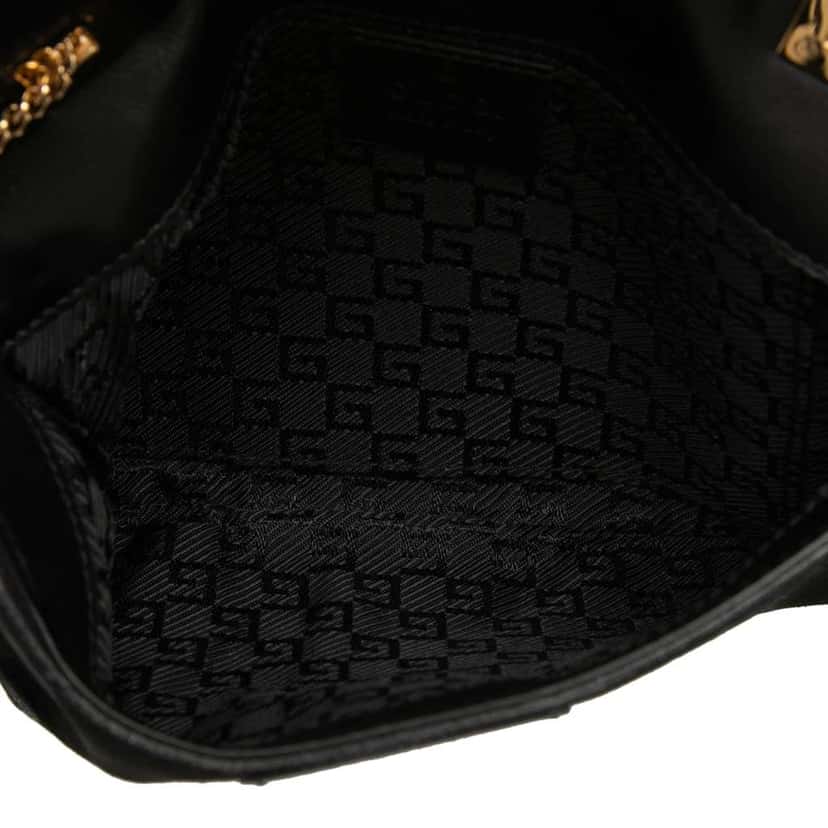 Gucci Suede Tiger Head Chain Shoulder Bag Black Leather Good condition - Model View