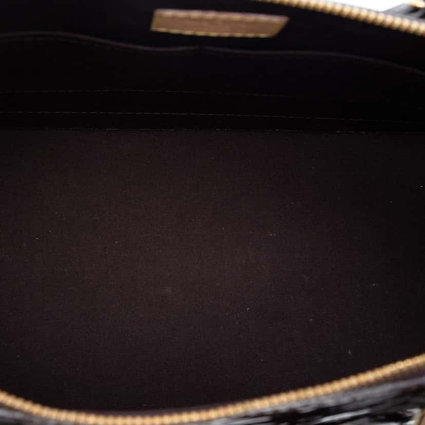 Louis Vuitton Monogram Vernis Alma GM Purple Leather Very good condition - Model View