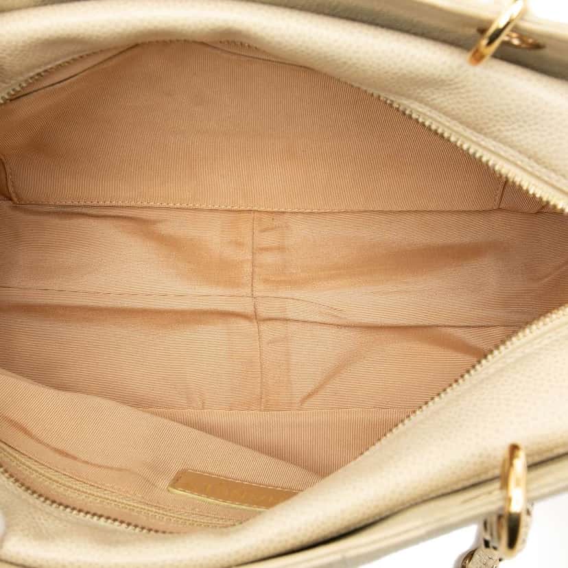 Chanel Petite Caviar Timeless Tote Brown Leather Very good condition - Model View