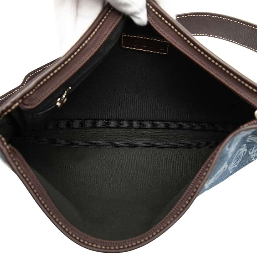 Loewe Anagram Denim Shoulder Bag Blue Denim Very good condition - Model View