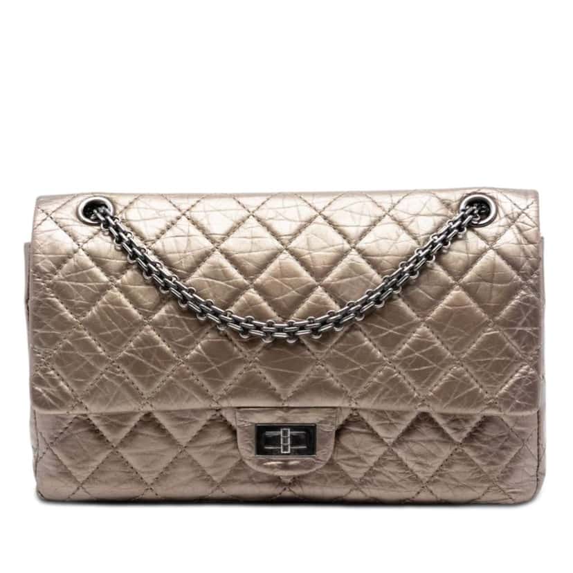 Chanel Quilted Metallic Aged Calfskin Reissue 2.55 Double Flap 226 Gold Leather Very good condition - Front View
