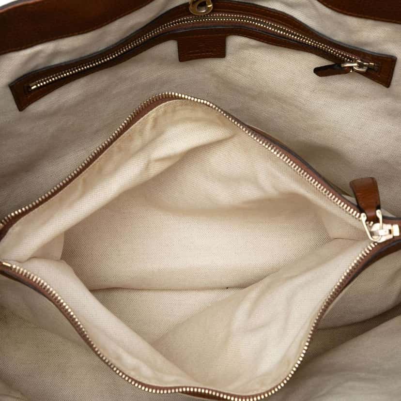 Gucci Medium GG Canvas Bella Tote Beige Canvas Very good condition - Model View