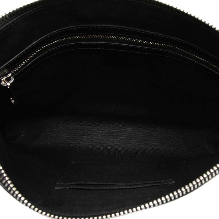 Gucci GG Supreme Web Clutch Black Canvas Very good condition - Model View
