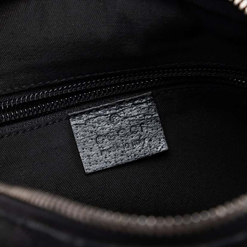 Gucci GG Canvas Crossbody Black Canvas Very good condition - Box View