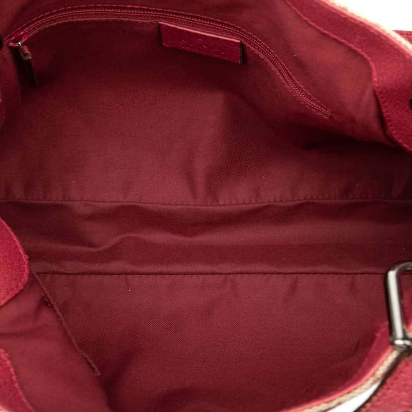 Gucci GG Canvas Eclipse Shoulder Bag Beige Canvas Very good condition - Model View