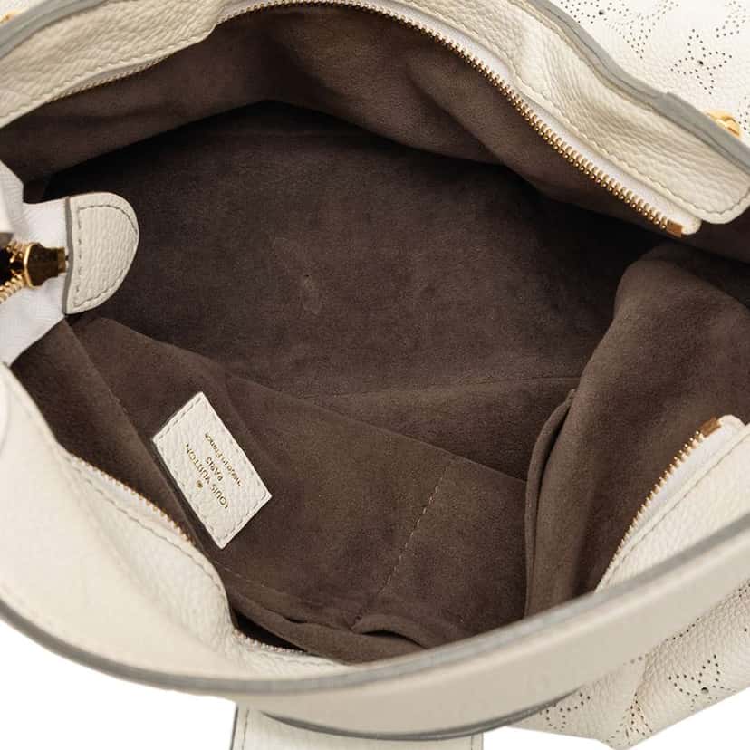 Louis Vuitton Monogram Mahina Solar PM White Leather Very good condition - Model View