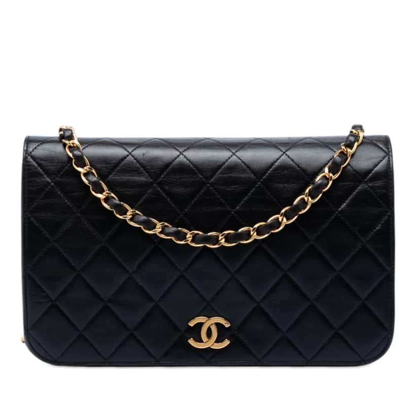 Chanel CC Quilted Lambskin Full Single Flap Black Leather Very good condition - Front View
