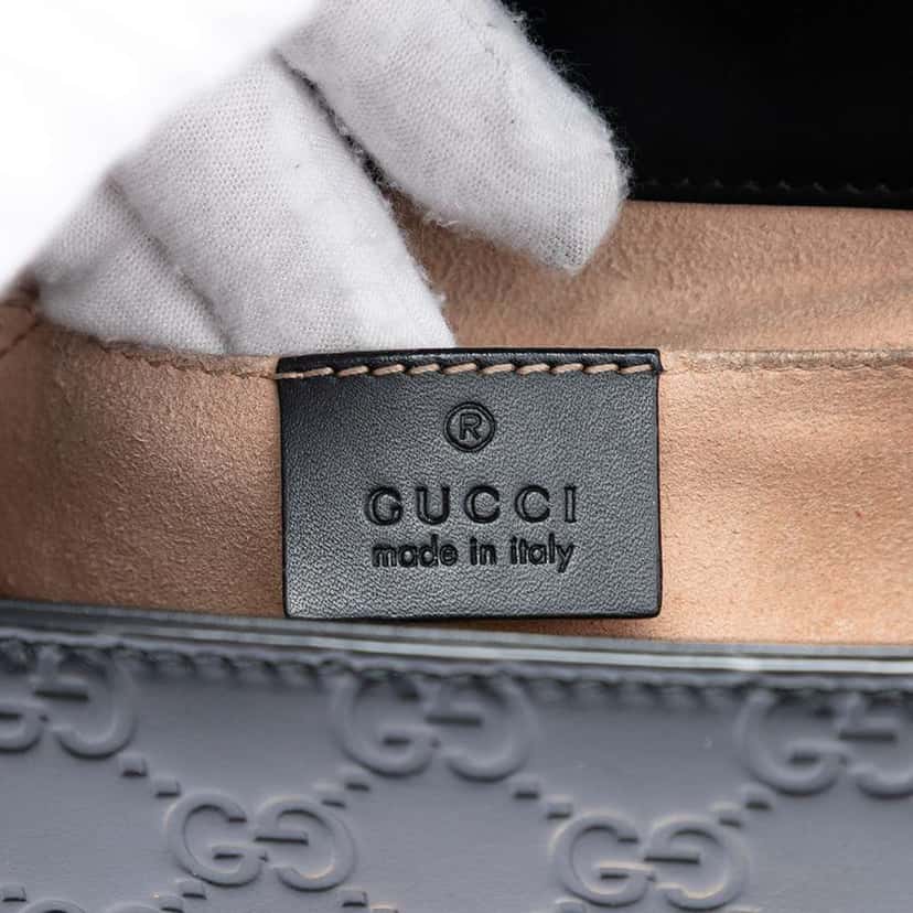 Gucci Small Guccissima Padlock Crossbody Black Leather Very good condition - Box View