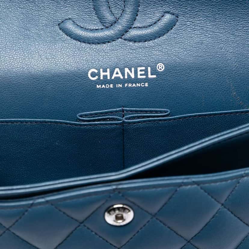 Chanel Small Classic Lambskin Double Flap Blue Leather Very good condition - Box View