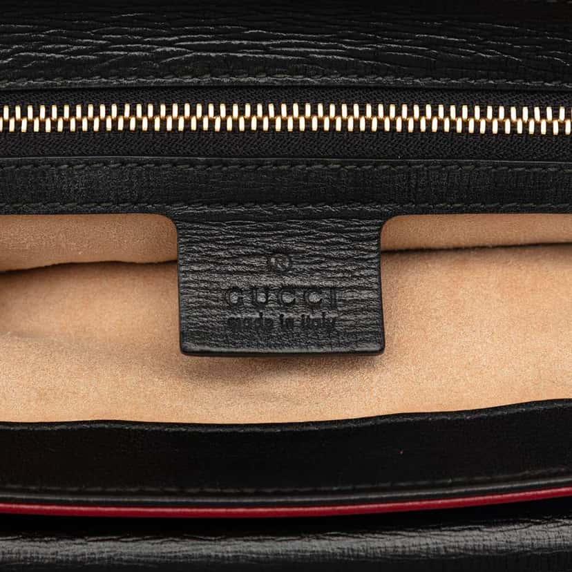 Gucci Small Leather Marina Chain Shoulder Bag Red Leather Very good condition - Box View