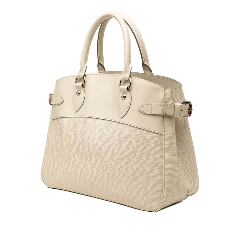 Louis Vuitton Epi Passy PM White Leather Very good condition - Back View