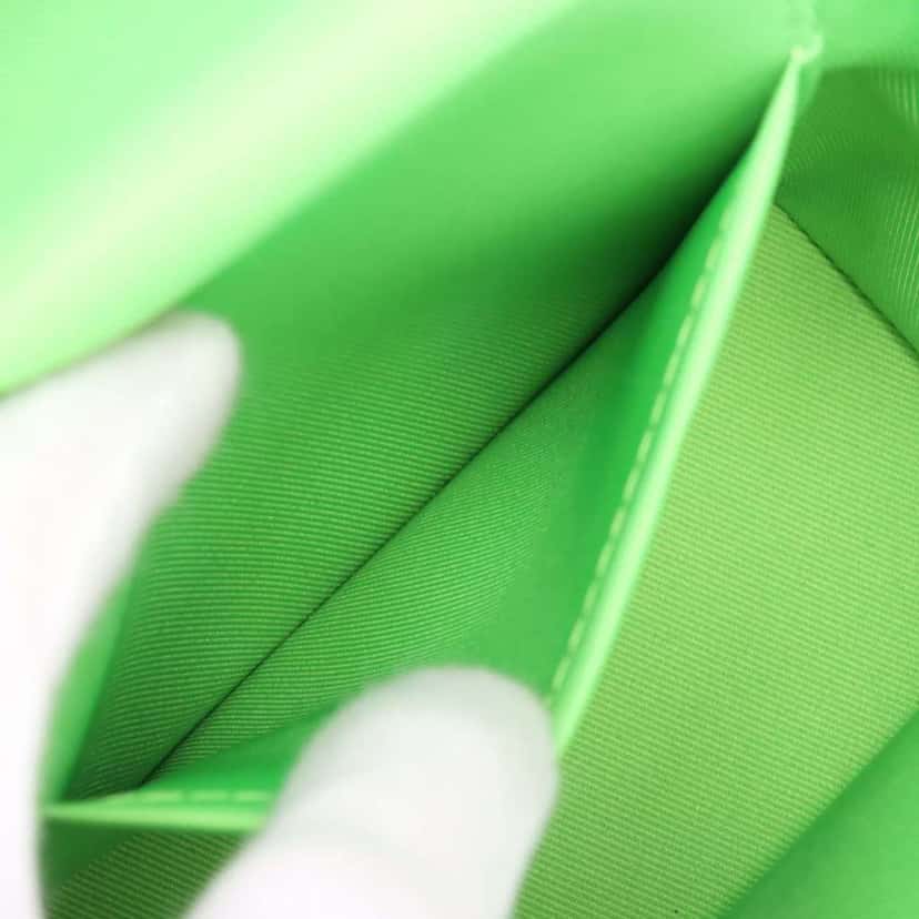 Louis Vuitton Monogram No7 Vertical Box Trunk Brown Very good condition - Model View