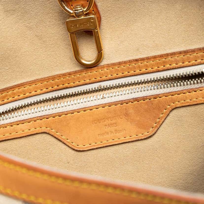 Louis Vuitton Damier Azur Hampstead MM White Very good condition - Box View