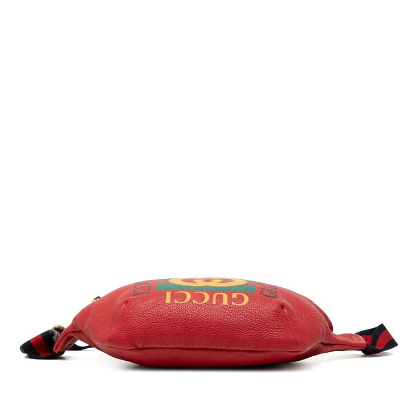 Gucci Leather Logo Belt Bag Red Leather Very good condition - Inside View