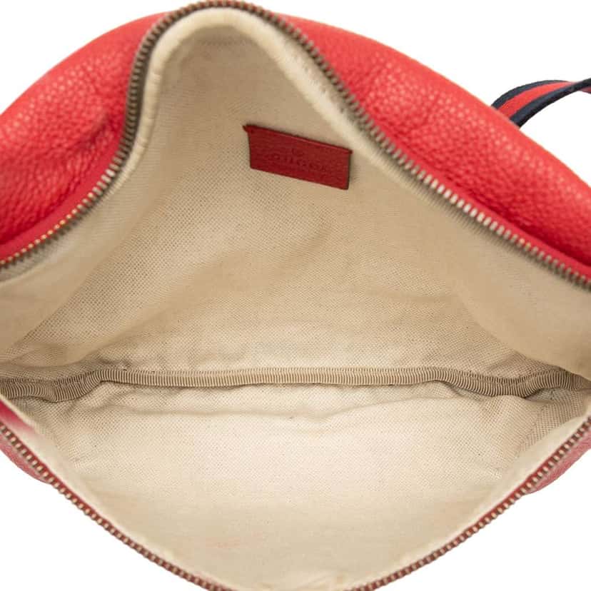 Gucci Leather Logo Belt Bag Red Leather Very good condition - Model View
