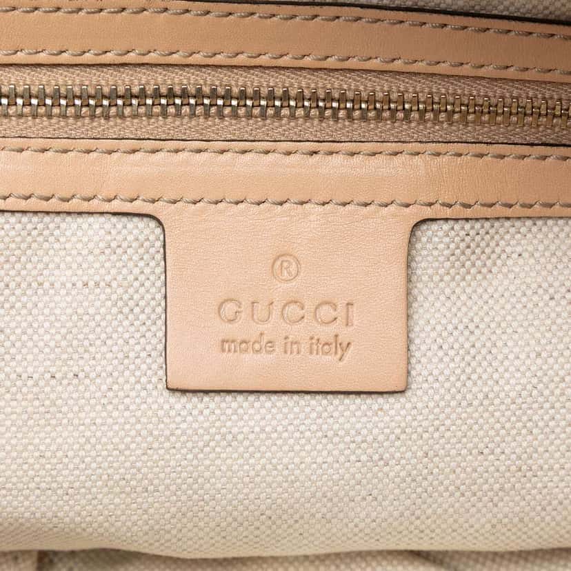 Gucci GG Canvas Lovely Crossbody Pink Canvas Very good condition - Box View