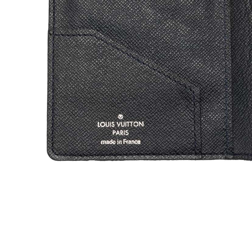 Louis Vuitton Taiga Brazza Wallet Black Leather Very good condition - Box View