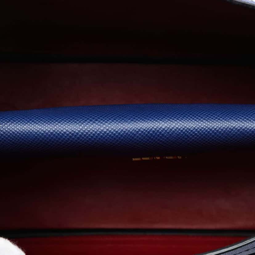 Prada Medium Saffiano Cuir Double Satchel Blue Leather Very good condition - Model View