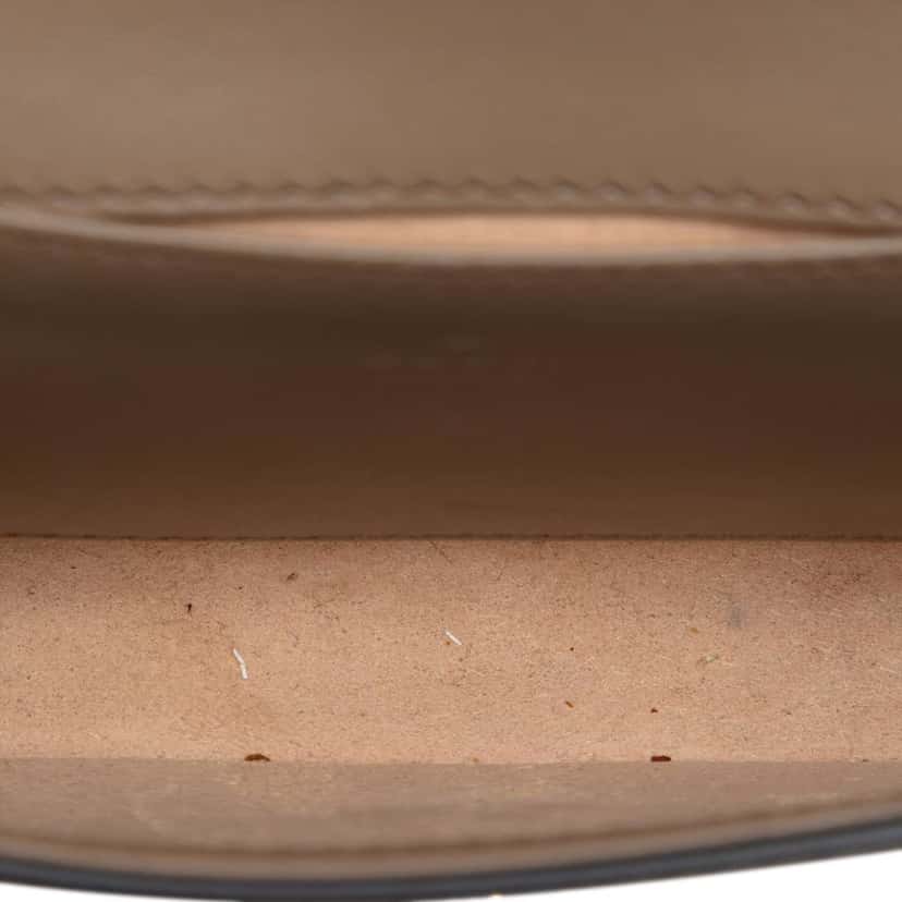 Gucci Mini GG Supreme Petite GG Crossbody Beige Canvas Very good condition - Model View