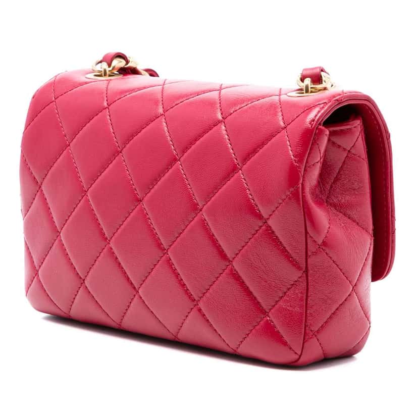 Chanel CC Quilted Lambskin Single Flap Pink Leather Very good condition - Back View