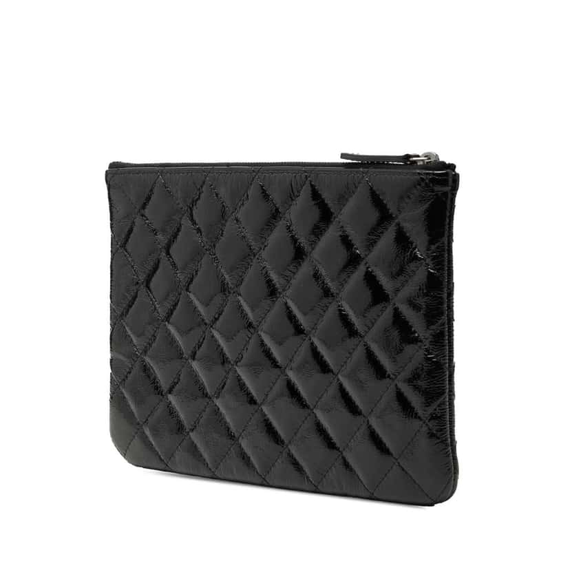 Chanel Small Quilted Crinkled Patent O Case Clutch Black Leather Very good condition - Back View