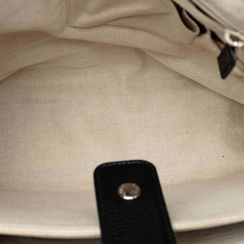 Gucci Leather Web Tote Black Leather Very good condition - Model View