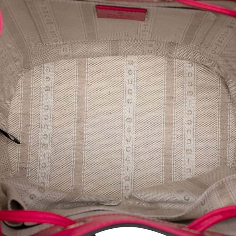 Gucci Guccissima Bright Studded Bucket Bag Pink Leather Very good condition - Model View