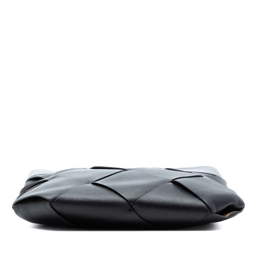 Bottega Veneta Small Leather Maxi Intrecciato Slip Tote Black Leather Very good condition - Inside View