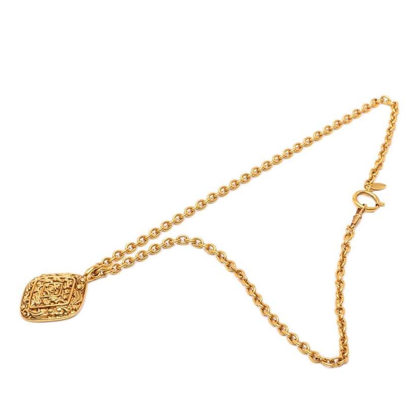 Chanel CC Gold Plated Rhombus Medallion Pendant Necklace Gold Metal Very good condition - Inside View