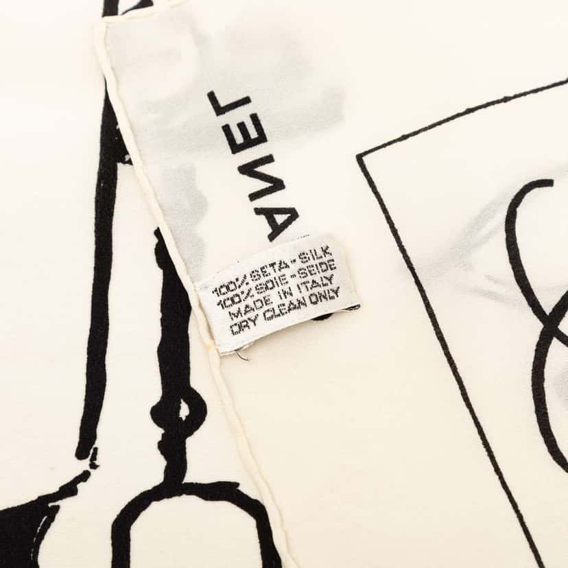 Chanel CC French Cafe Silk Scarf White Silk Very good condition - Inside View