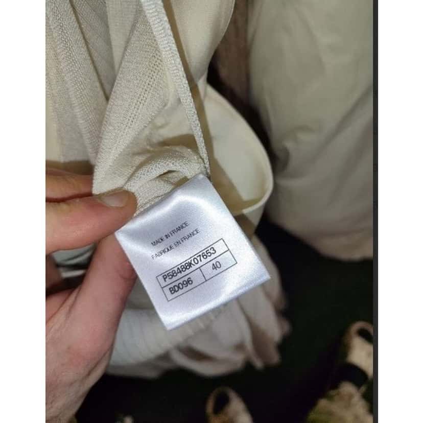 Chanel Dress | White Silk Good condition - Box View