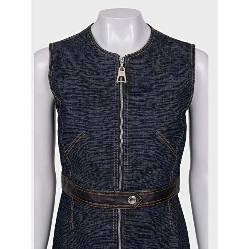 Louis Vuitton Dress with Trim Blue Leather Very good condition - Inside View