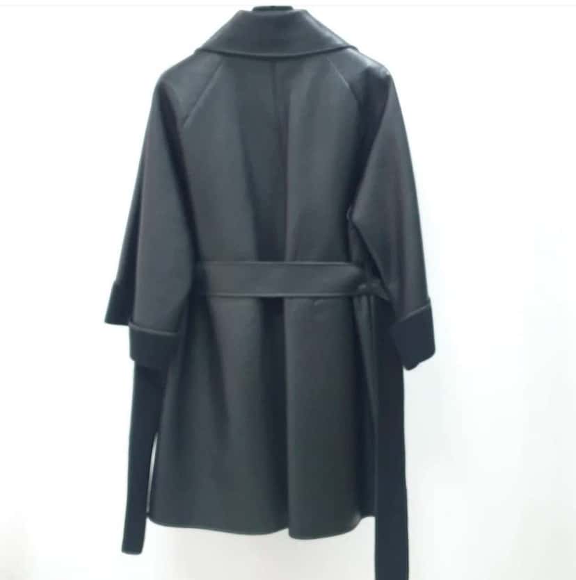 Bottega Veneta Coat Black Leather Very good condition - Back View