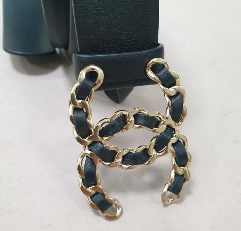 Chanel Lambskin Chain CC Belt Black Very good condition - Back View