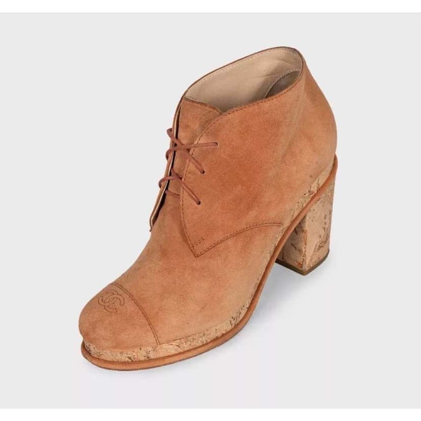 Chanel Lace Up Ankle Boots Brown Suede Very good condition - Inside View