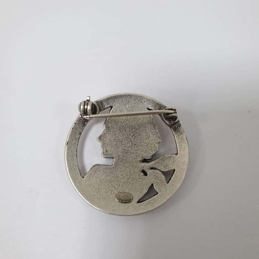 Chanel Mademoiselle Brooch Silver Very good condition - Back View