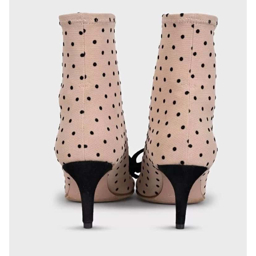 Valentino Garavani Valentino Bow Detail Ankle Boots Beige Leather Very good condition - Model View