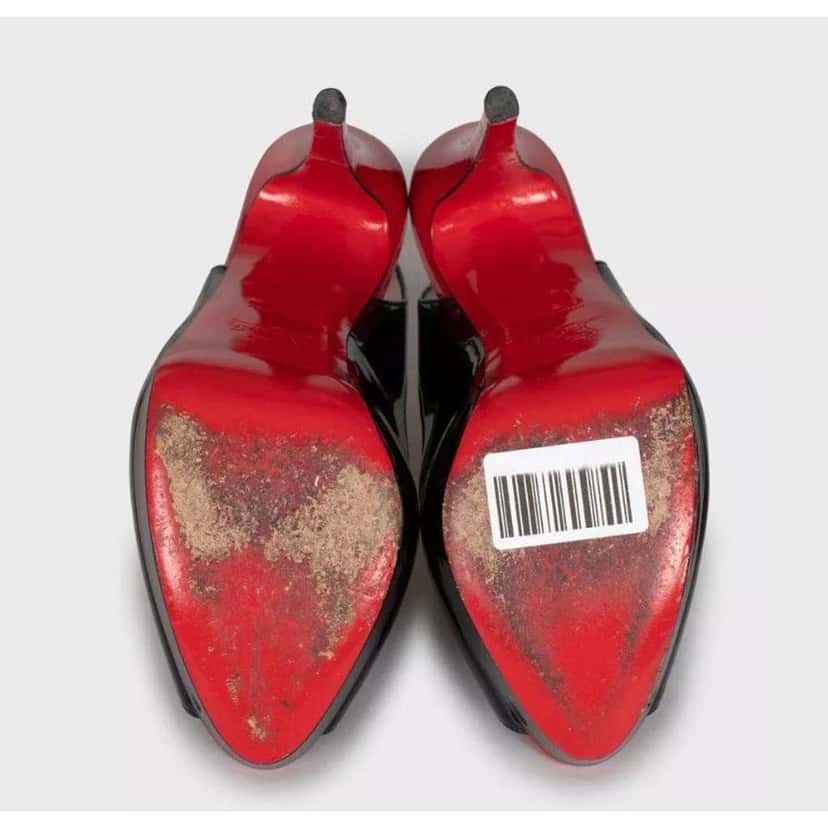 Christian Louboutin Stiletto Pumps Black Leather Very good condition - Box View