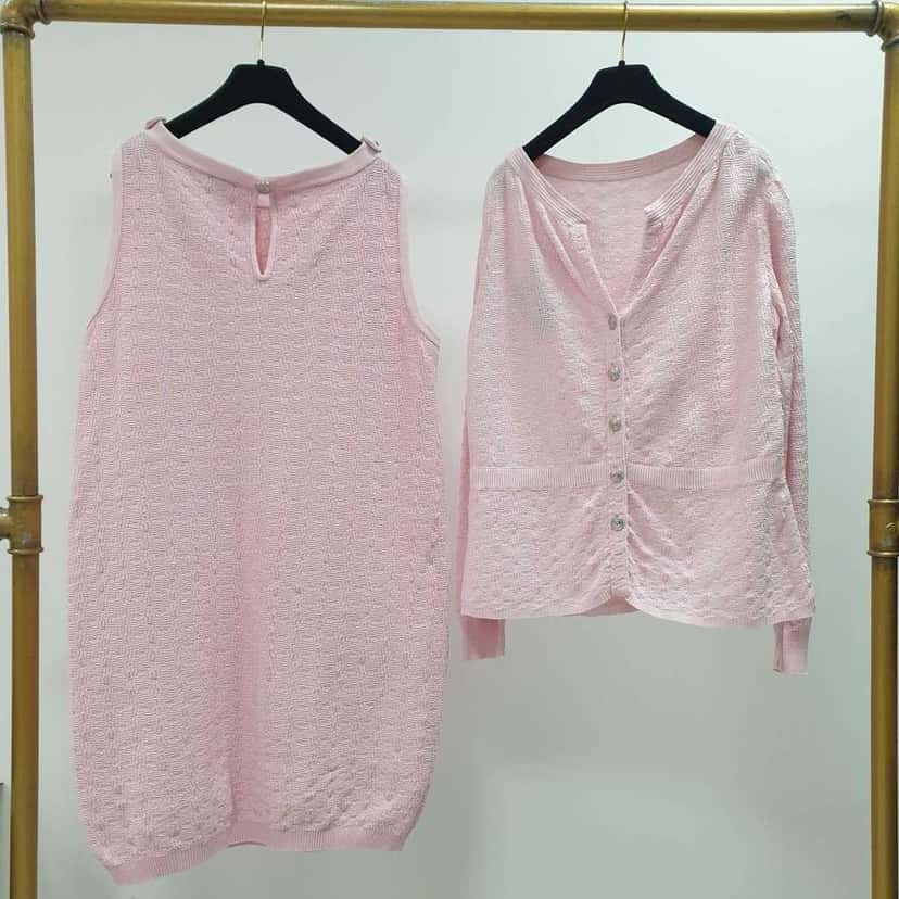 Chanel 2014 Dress Cardigan Suit Set Pink Cotton Very good condition - Back View