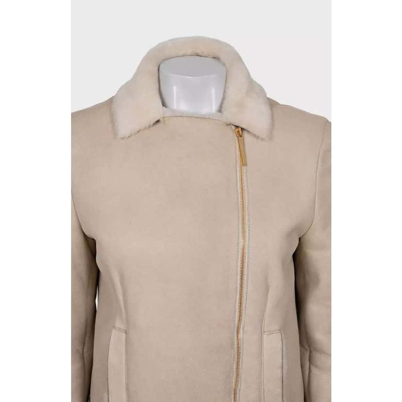 Gucci Zip Sleeve Coat Beige Leather Very good condition - Model View