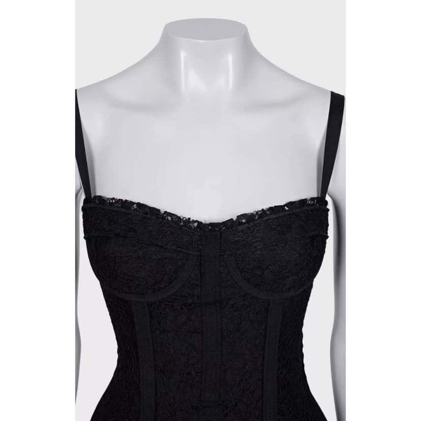 Dolce & Gabbana Lace Corset Top Black Lace Very good condition - Model View