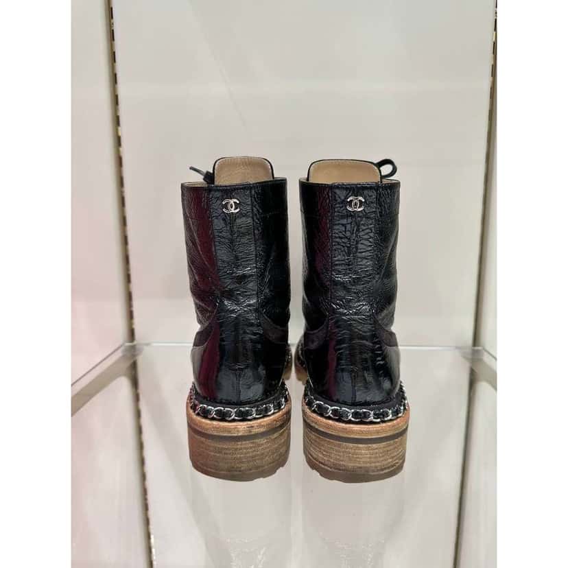 Chanel 2015 Ankle Combat Boots Brown Leather Very good condition - Box View
