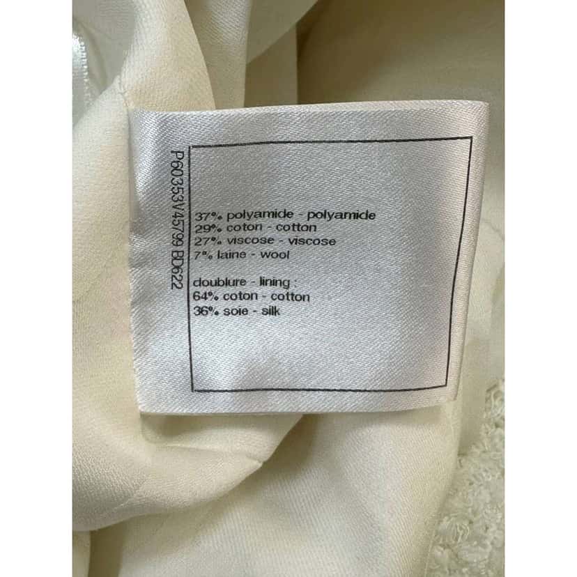 Chanel Mini Skirt Black Tweed Very good condition - Model View