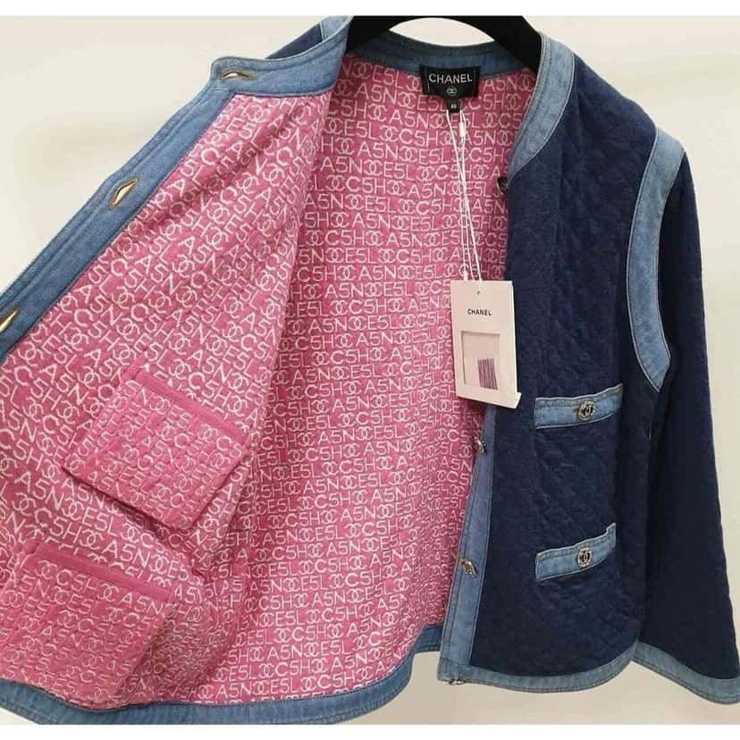 Chanel 20P Jacket Black Denim Never worn, with tag - Box View